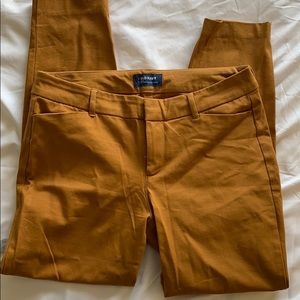Old Navy Ankle Pixie Pants